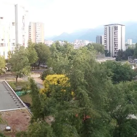 Апартаменти 100m2 5 Pers Ideal Travailleurs *